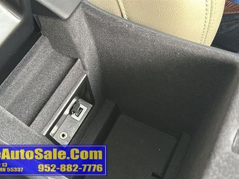 Used 2016 Volvo XC60 T6 w/ Proximity Package AWD/4WD image 38