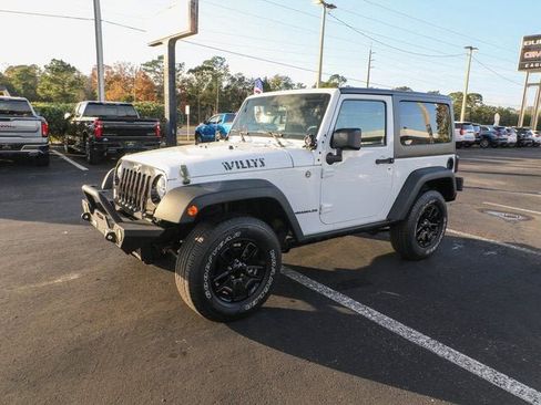 Used 2015 Jeep Wrangler Sport AWD/4WD image 4
