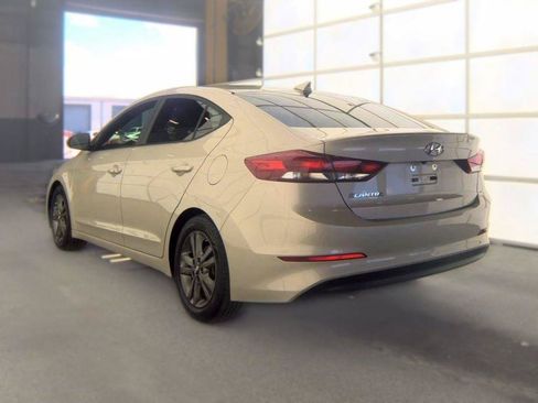Used 2018 Hyundai Elantra Value Edition FWD image 5