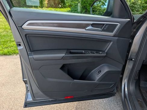 Used 2019 Volkswagen Atlas SEL AWD/4WD image 33