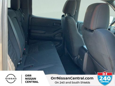 Used 2026 Nissan Frontier PRO-4X AWD/4WD image 12