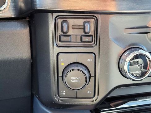 New 2026 Ford F250 Lariat w/ Black Appearance Package AWD/4WD image 22