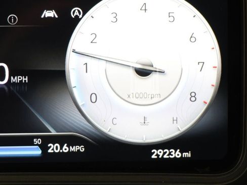 Used 2023 Hyundai Kona Limited AWD/4WD image 19