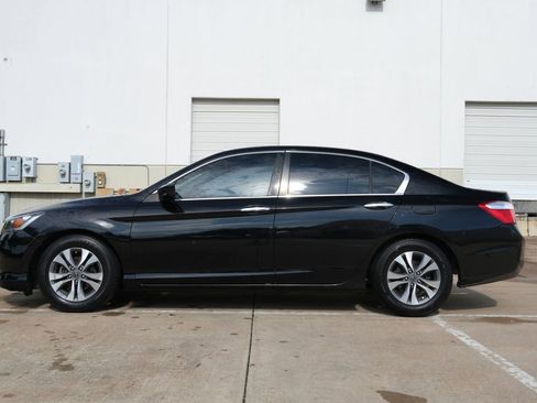 Used 2015 Honda Accord LX image 13