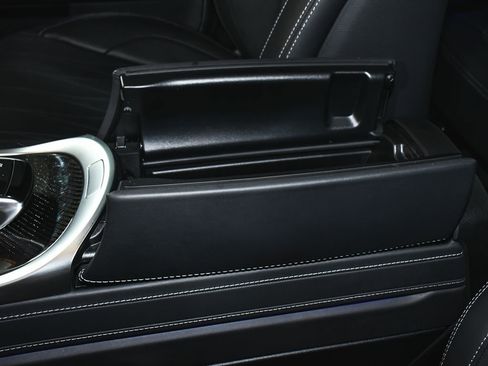 Used 2023 Mercedes-Benz G 550 image 55