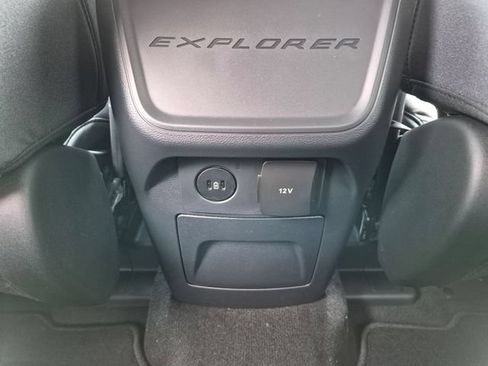 New 2026 Ford Explorer Active AWD/4WD image 18