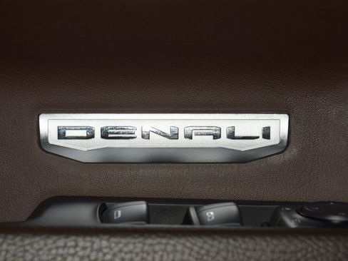 Used 2024 GMC Sierra 1500 Denali w/ Technology Package image 50