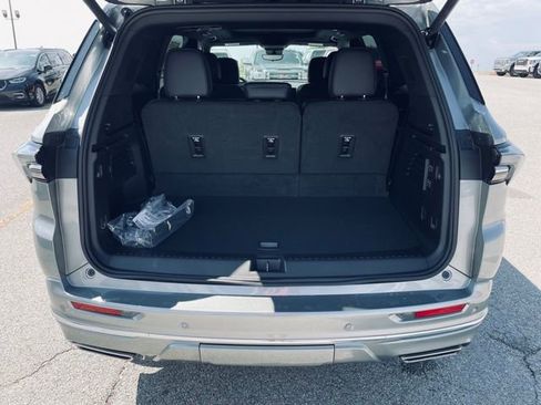 New 2026 Buick Enclave Avenir image 29