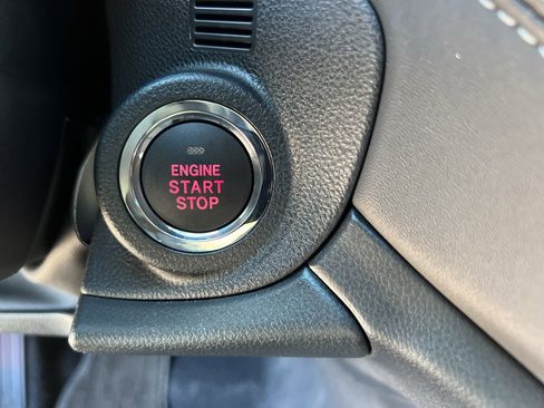 Certified 2025 Subaru Outback Limited image 17