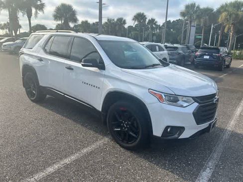 Used 2019 Chevrolet Traverse Premier w/ Redline Edition FWD image 10