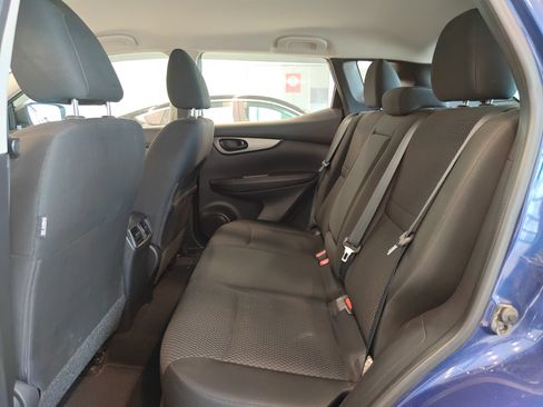 Used 2019 Nissan Rogue Sport S w/ Appearance Package AWD/4WD image 10