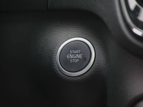 Certified 2026 Volvo XC40 B5 Plus AWD/4WD image 16