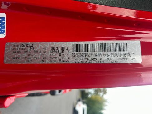 Used 2020 Jeep Gladiator Overland image 34