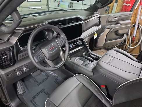 New 2026 GMC Sierra 2500 AT4X w/ LPO, Black Badging Package image 15