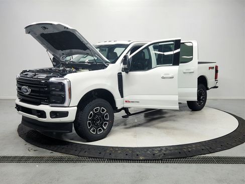 New 2026 Ford F350 Platinum image 11