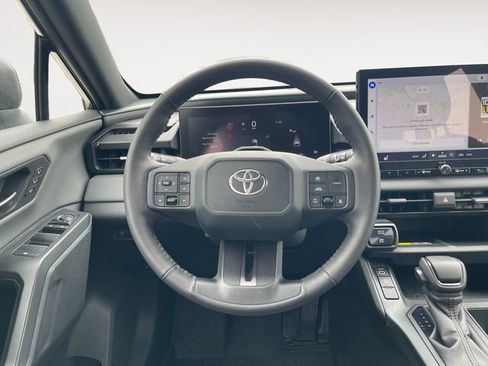 Used 2026 Toyota RAV4 XSE AWD/4WD image 12