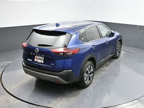 Used 2023 Nissan Rogue SV image 42