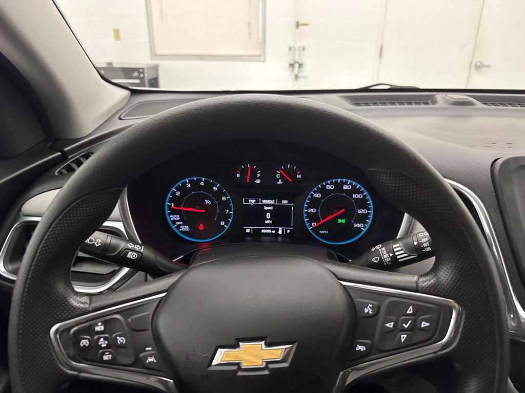 Used 2020 Chevrolet Equinox LS AWD/4WD image 12