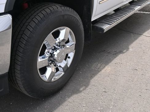 Used 2016 GMC Sierra 3500 SLT w/ Duramax Plus Package image 32