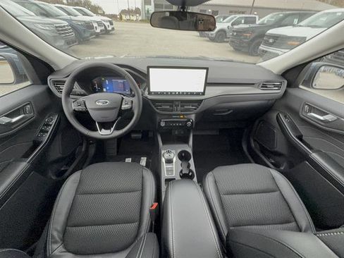 New 2026 Ford Escape SE image 20