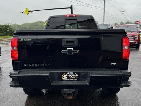 Used 2019 Chevrolet Silverado 2500 LTZ w/ Duramax Plus Package AWD/4WD image 4
