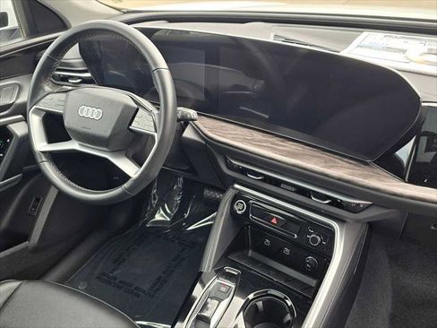 New 2025 Audi Q5 Premium image 10