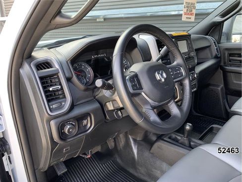 Used 2024 RAM 5500 Tradesman w/ Safety Group image 25