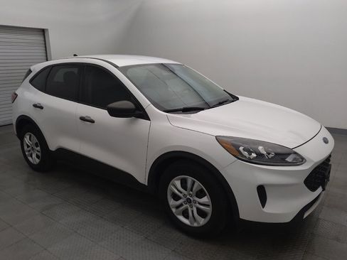 Used 2020 Ford Escape S image 11