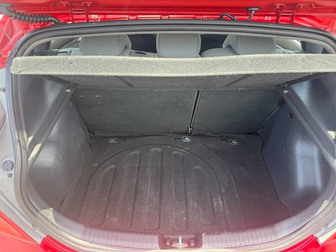 Used 2014 Hyundai Accent SE FWD image 8