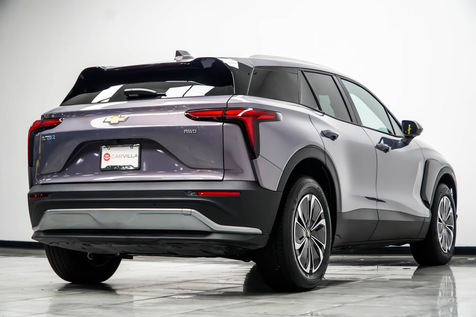 Used 2024 Chevrolet Blazer EV LT AWD/4WD image 15
