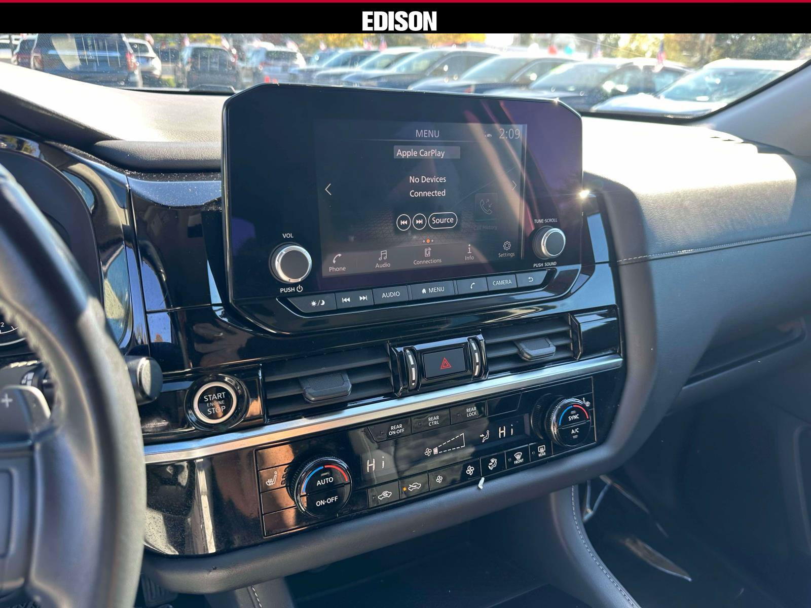Used 2024 Nissan Pathfinder SV w/ Cargo Package AWD/4WD image 28