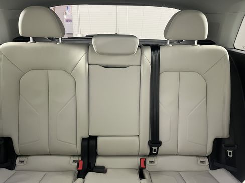 Used 2022 Audi Q3 2.0T Premium image 23