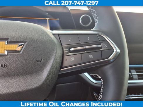 New 2026 Chevrolet Equinox EV LT w/ LPO, Blackout Package image 13
