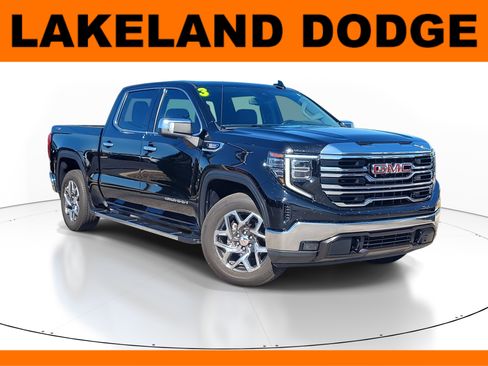 Used 2023 GMC Sierra 1500 SLT w/ SLT Premium Package image 1