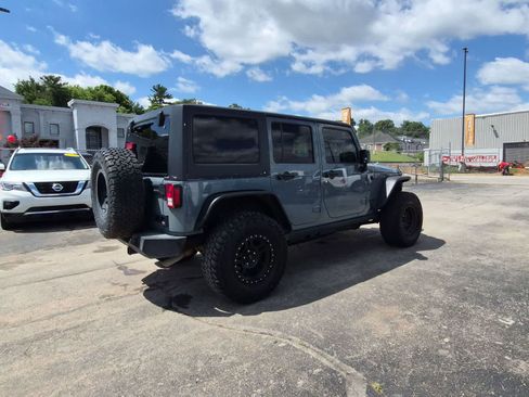Used 2015 Jeep Wrangler Unlimited Sport w/ Quick Order Package 24S AWD/4WD image 6