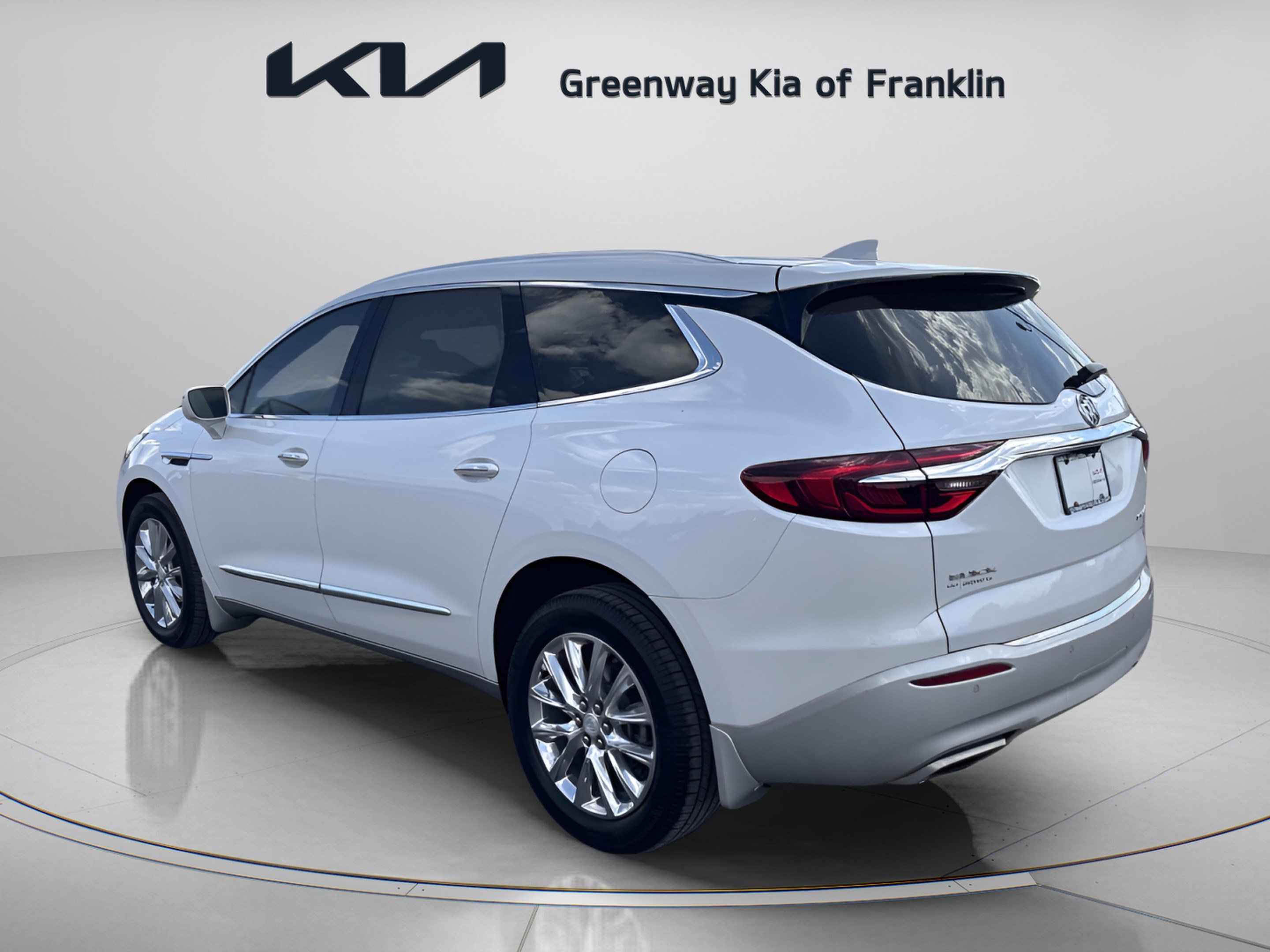 Used 2018 Buick Enclave Premium FWD image 5
