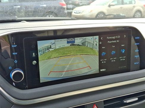 Used 2023 Hyundai Sonata SEL w/ Winter Weather Package image 19