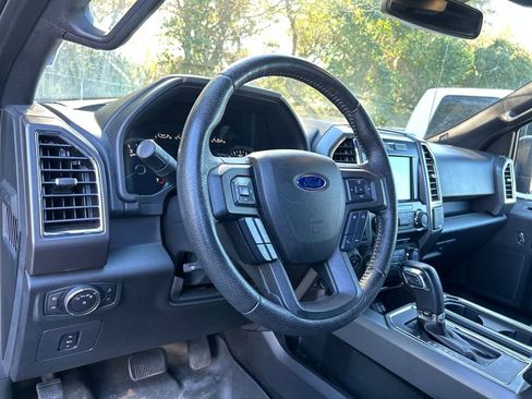 Used 2016 Ford F150 XLT w/ Equipment Group 302A Luxury image 9