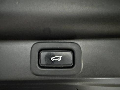 Used 2023 Land Rover Range Rover SE AWD/4WD image 48