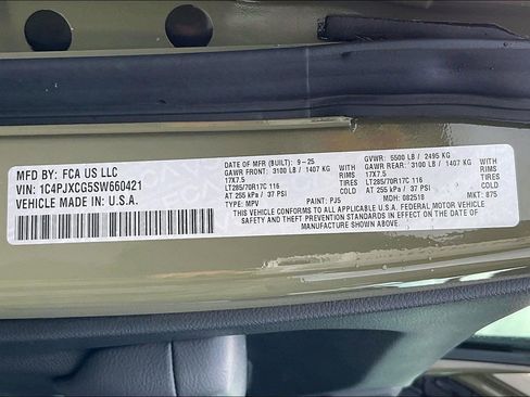 New 2025 Jeep Wrangler Rubicon w/ Steel Bumper Group image 13