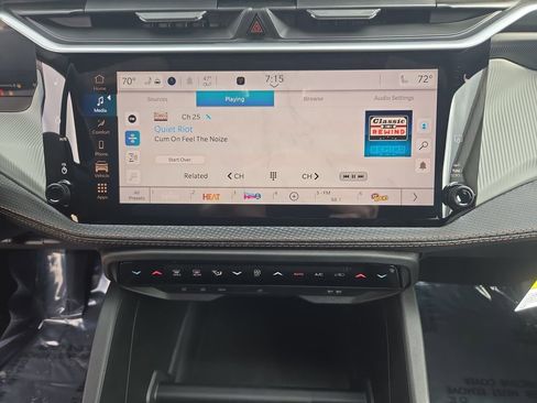 New 2026 Jeep Cherokee Limited image 23