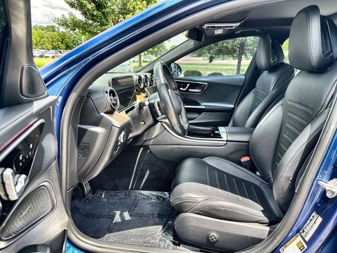 Used 2022 Mercedes-Benz C 300 Sedan image 2