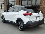 Used 2020 Nissan Kicks SR w/ SR Premium Package image 4