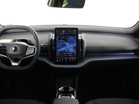 New 2026 Volvo EX30 Ultra image 5