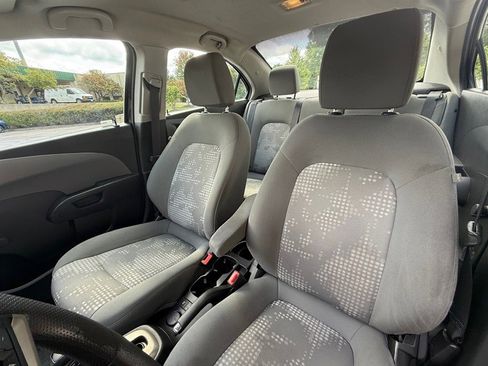 Used 2016 Chevrolet Sonic LS image 16