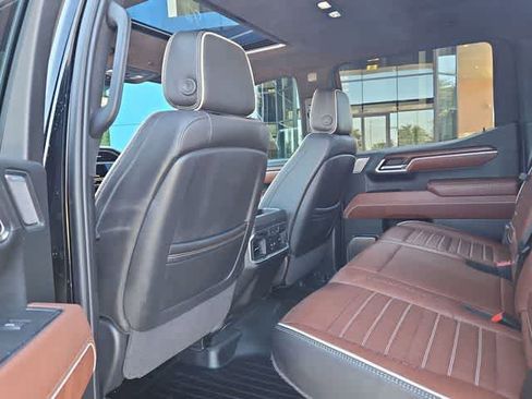 Certified 2025 GMC Sierra 1500 Denali Ultimate AWD/4WD image 33