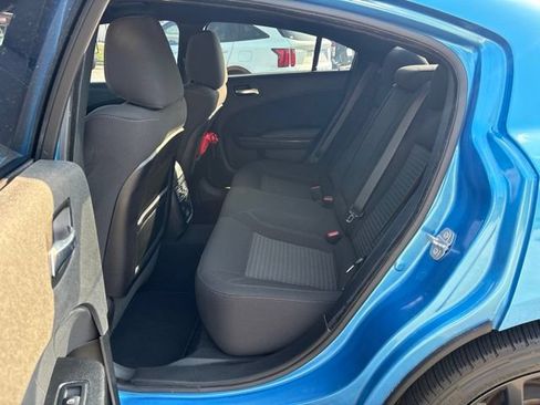Used 2019 Dodge Charger SXT w/ Blacktop Package RWD image 15