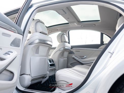 Used 2015 Mercedes-Benz S 550 Sedan image 21