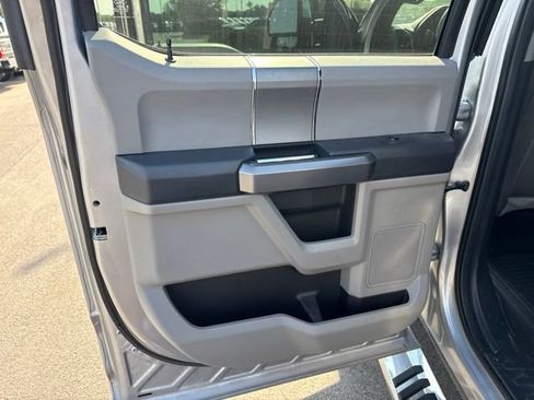 Used 2022 Ford F350 XLT w/ XLT Premium Package AWD/4WD image 23
