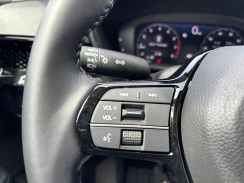 Used 2026 Honda CR-V EX-L image 13